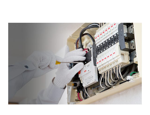 電気と住まいを、もっと心地よく。スピードと品質、そのどちらも大切に。